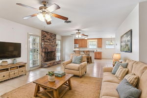 006 - Living Room