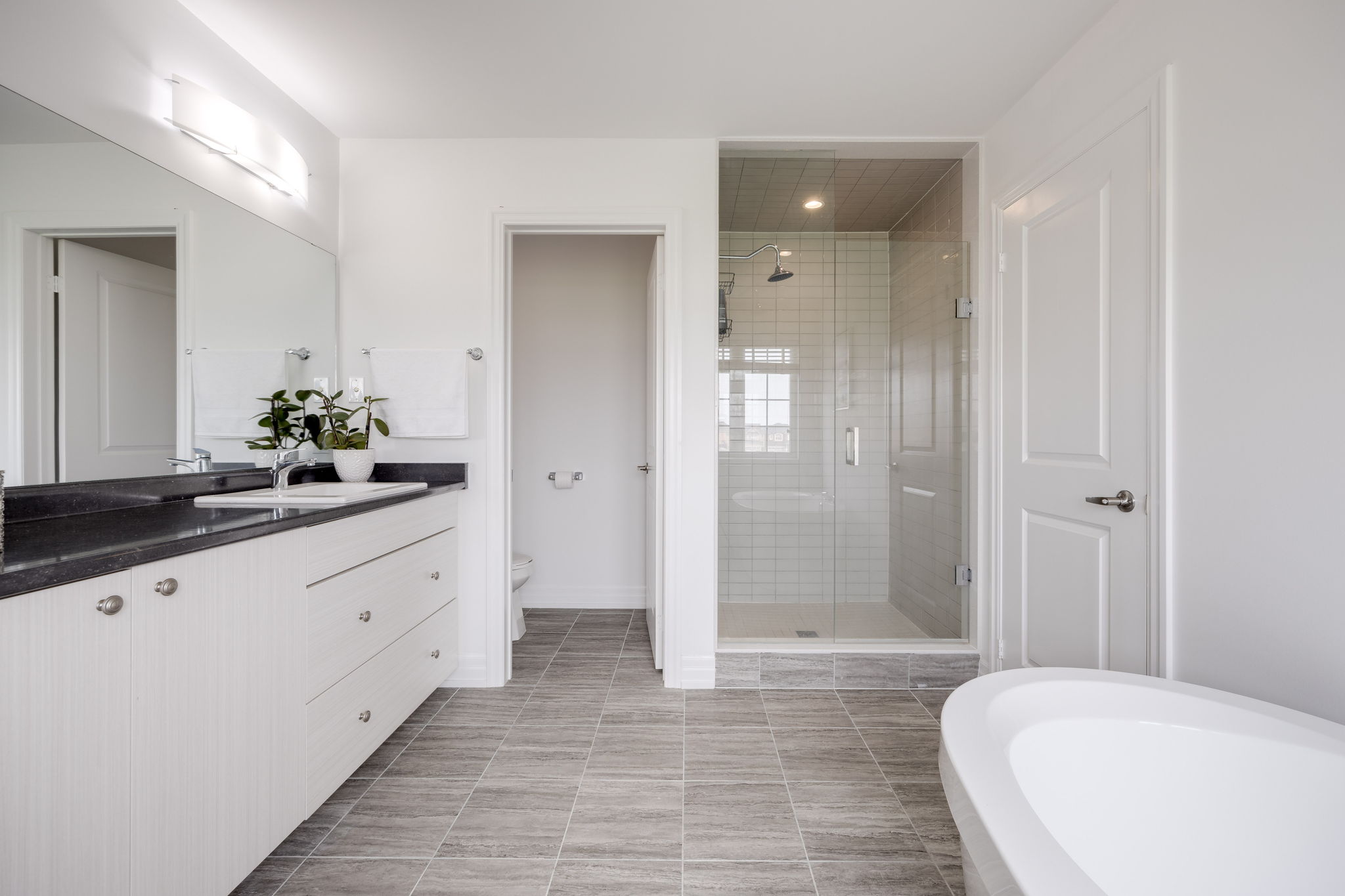 East Gwillimbury property showcase — delivered property photograph 36