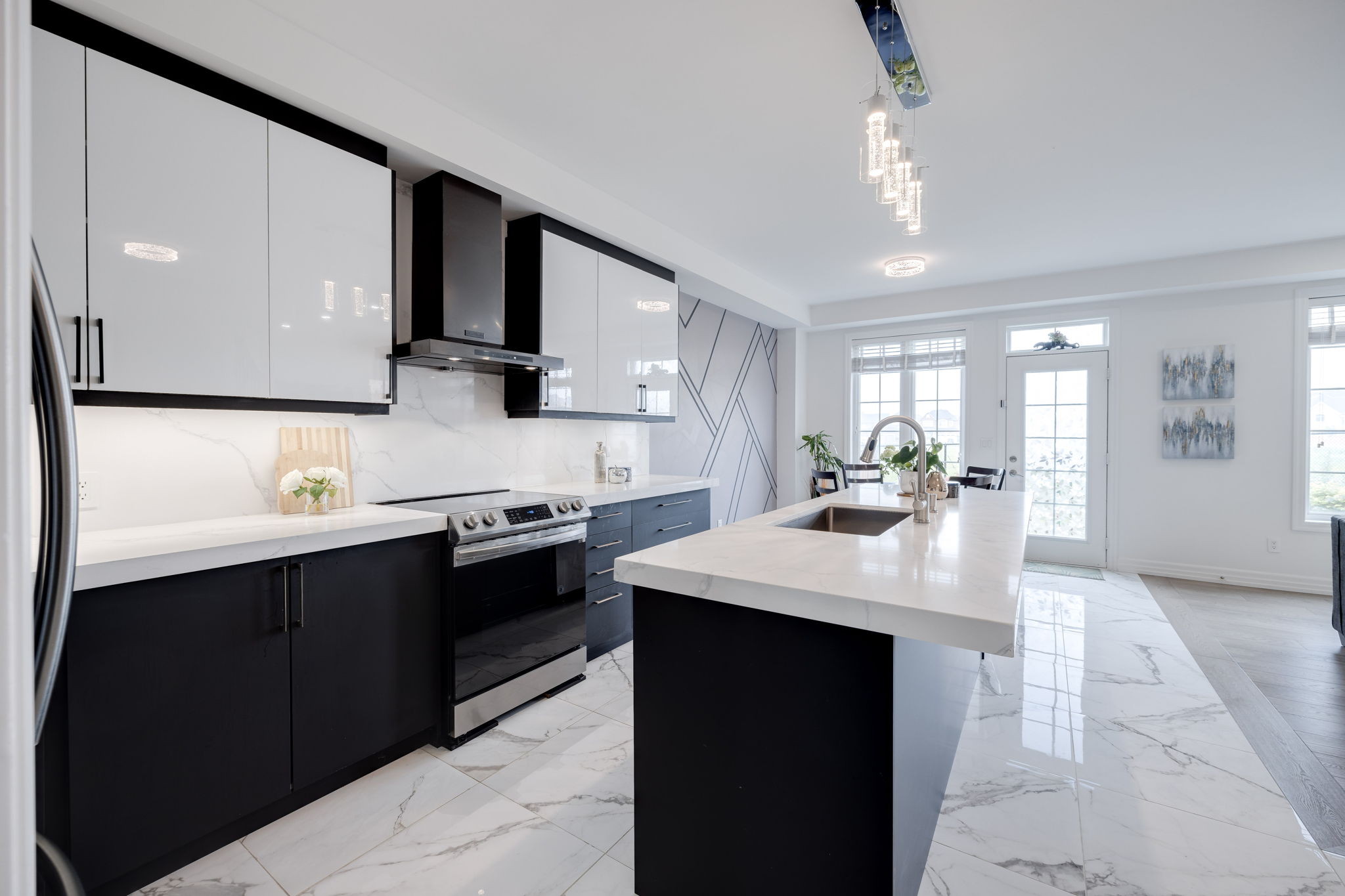 East Gwillimbury property showcase — delivered property photograph 10