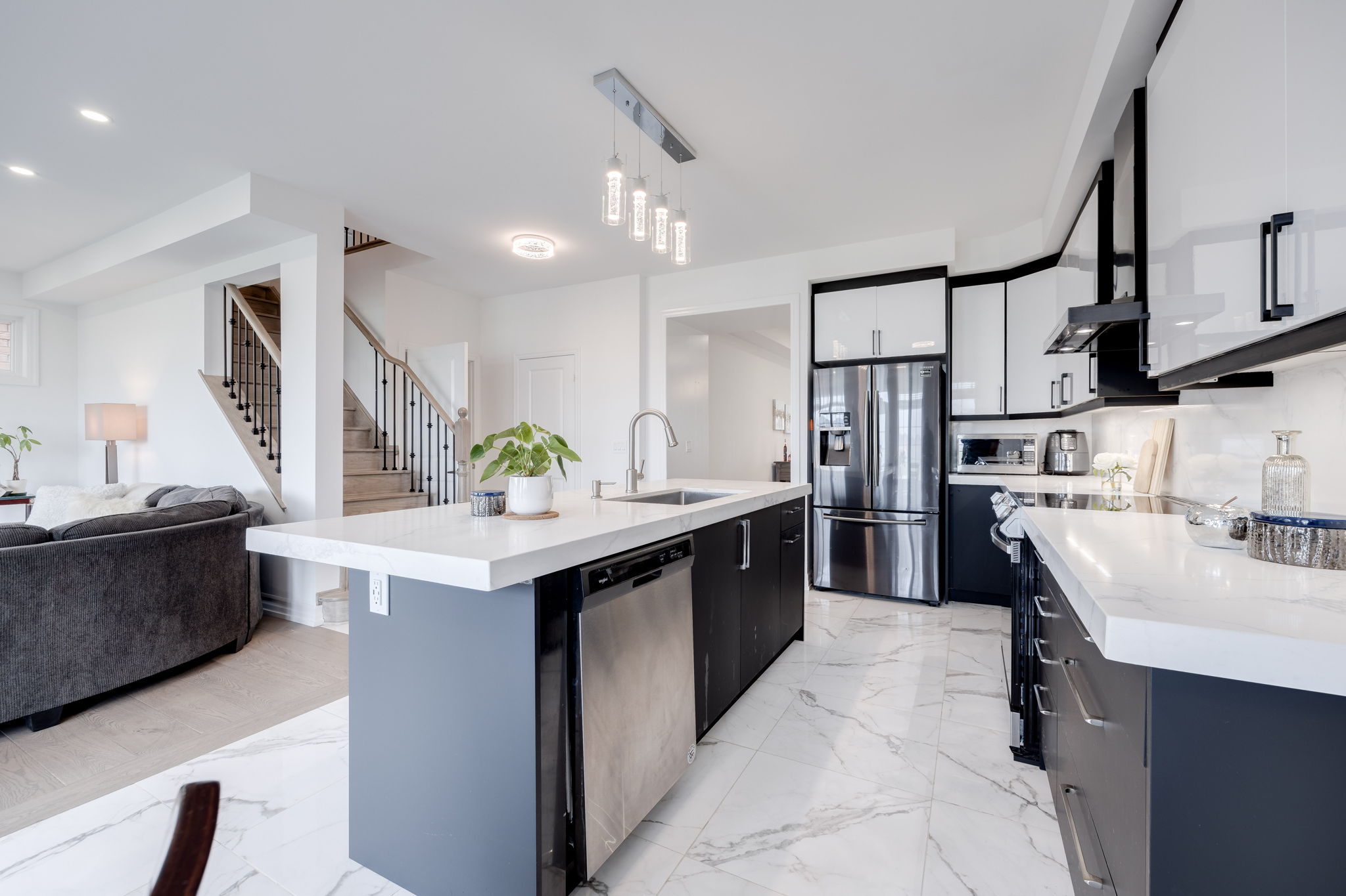 East Gwillimbury property showcase — delivered property photograph 14