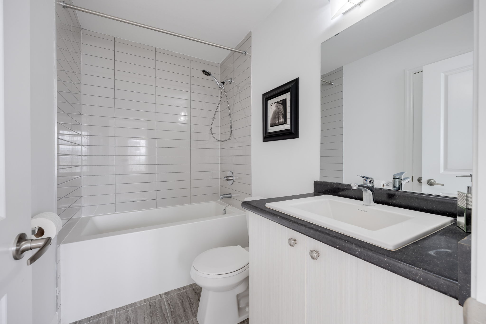 East Gwillimbury property showcase — delivered property photograph 30
