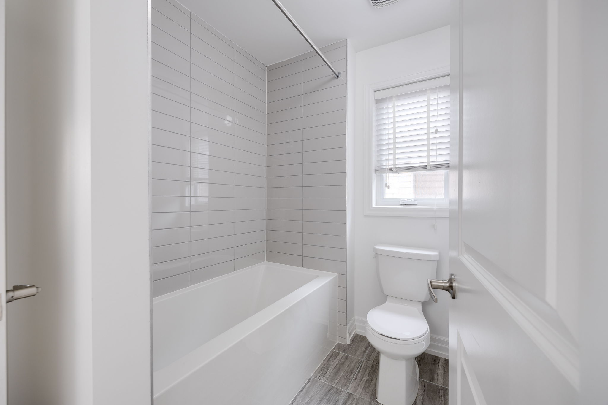 East Gwillimbury property showcase — delivered property photograph 25