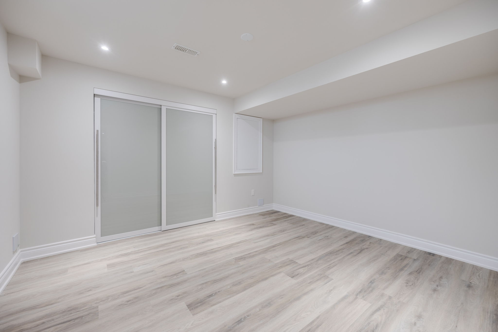 East Gwillimbury property showcase — delivered property photograph 38