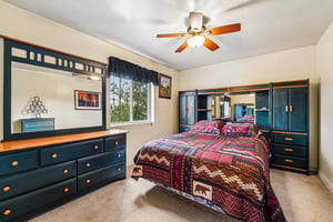 June Ln-S0505-012.jpg