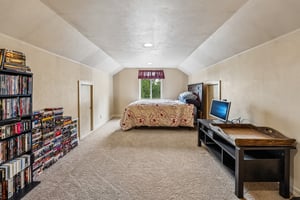 June Ln-S0505-018.jpg