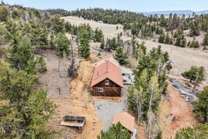 June Ln-S0505-035.jpg