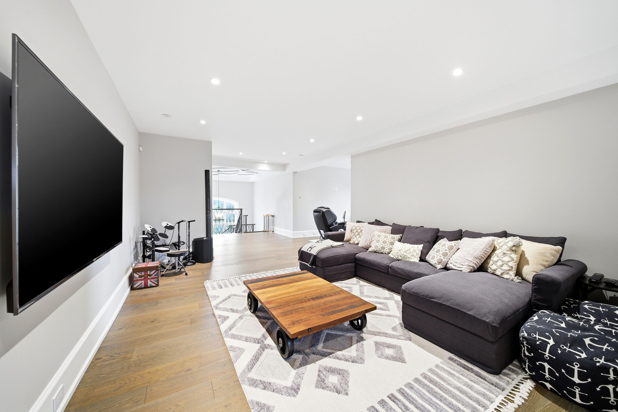  Photo 95
