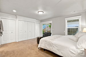  Photo 39