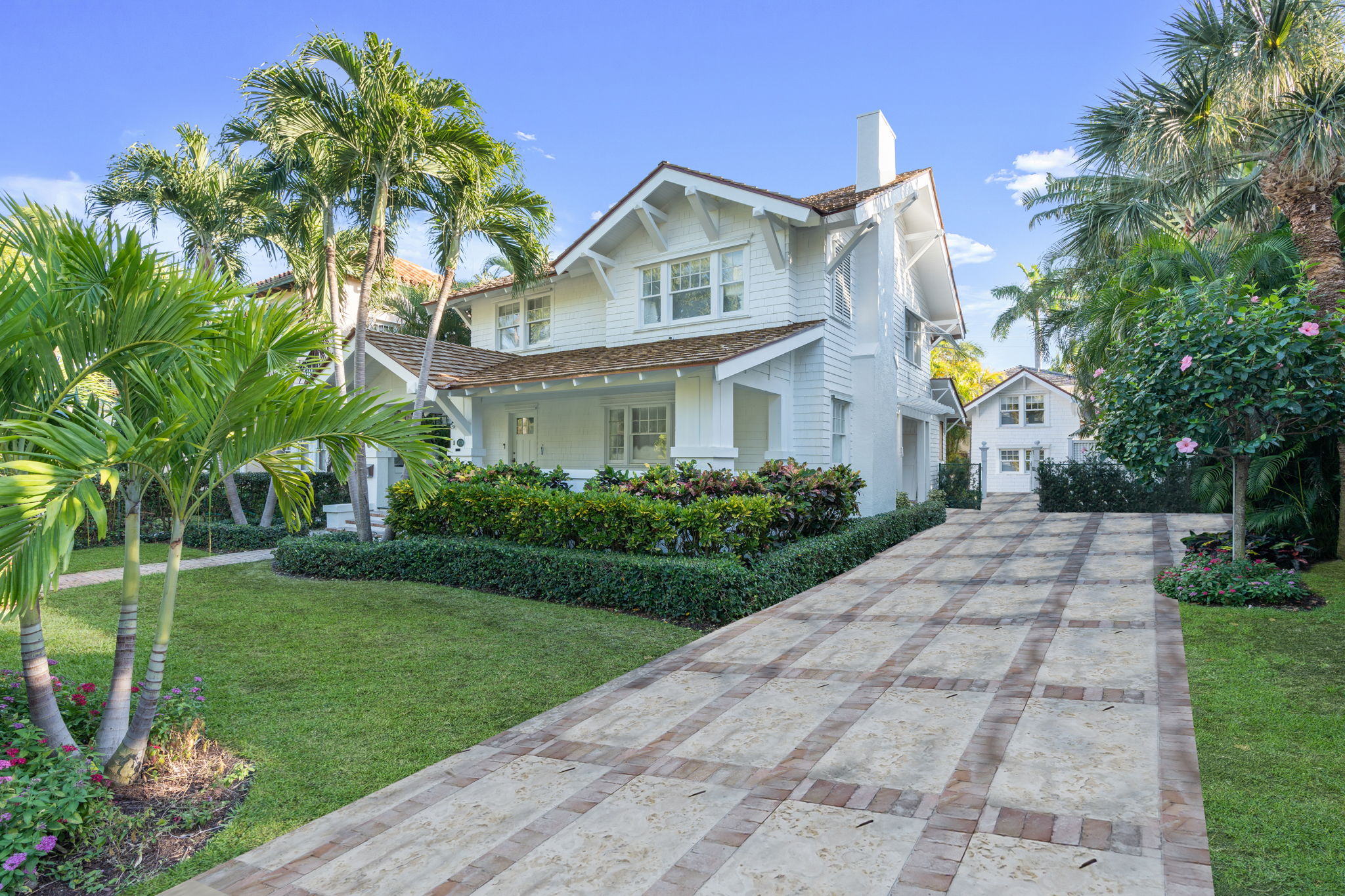 142 Seabreeze Ave, Palm Beach, FL 33480 Studio 910