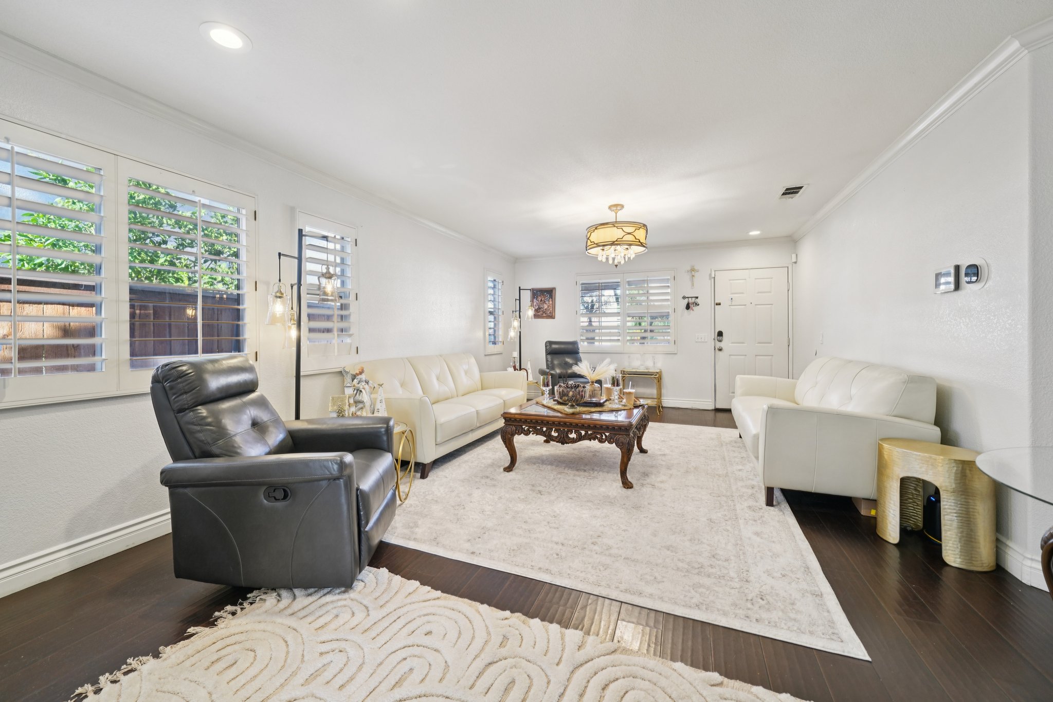 Tamarack Dr-S0902-011.jpg