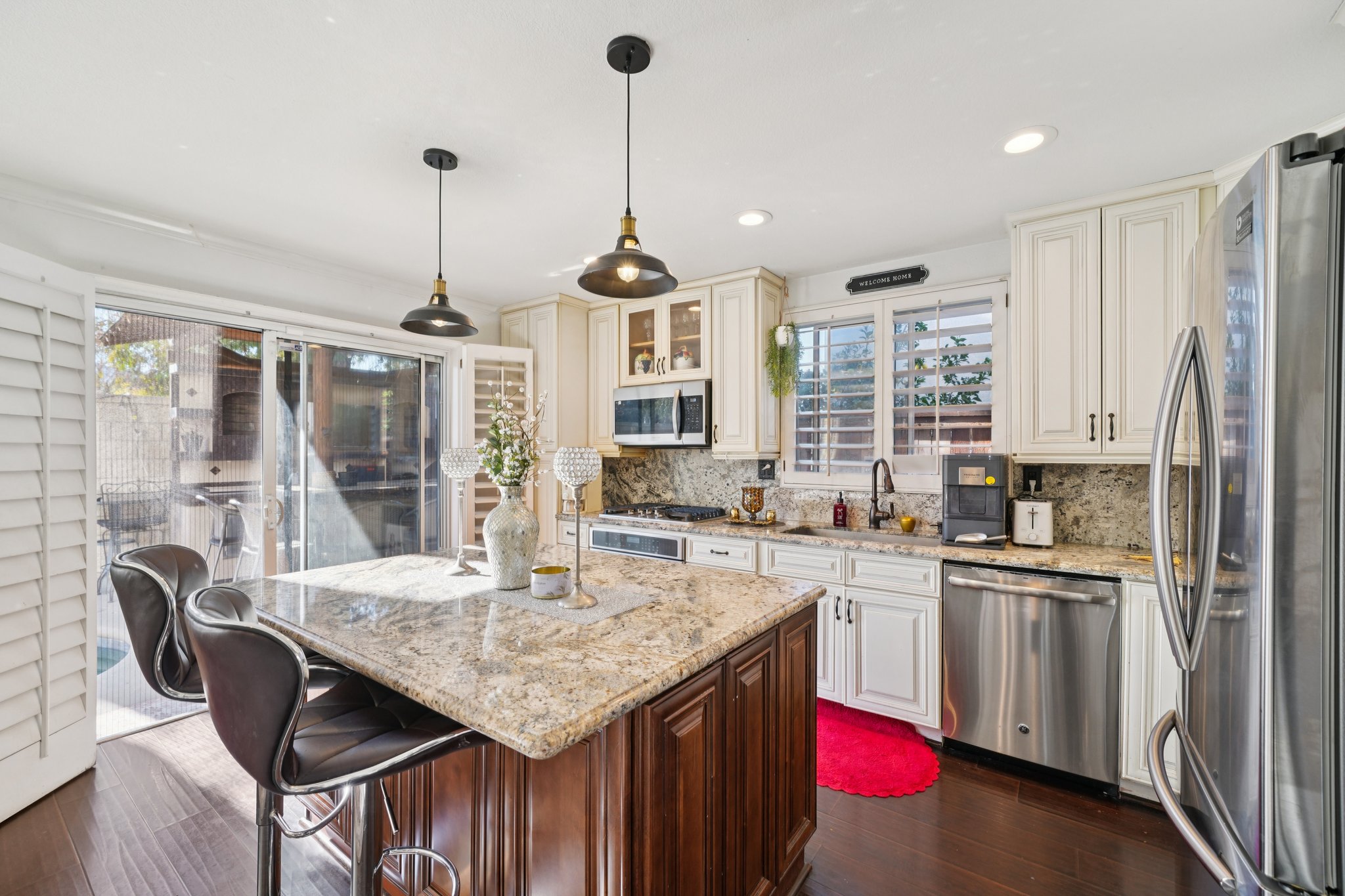 Tamarack Dr-S0902-023.jpg