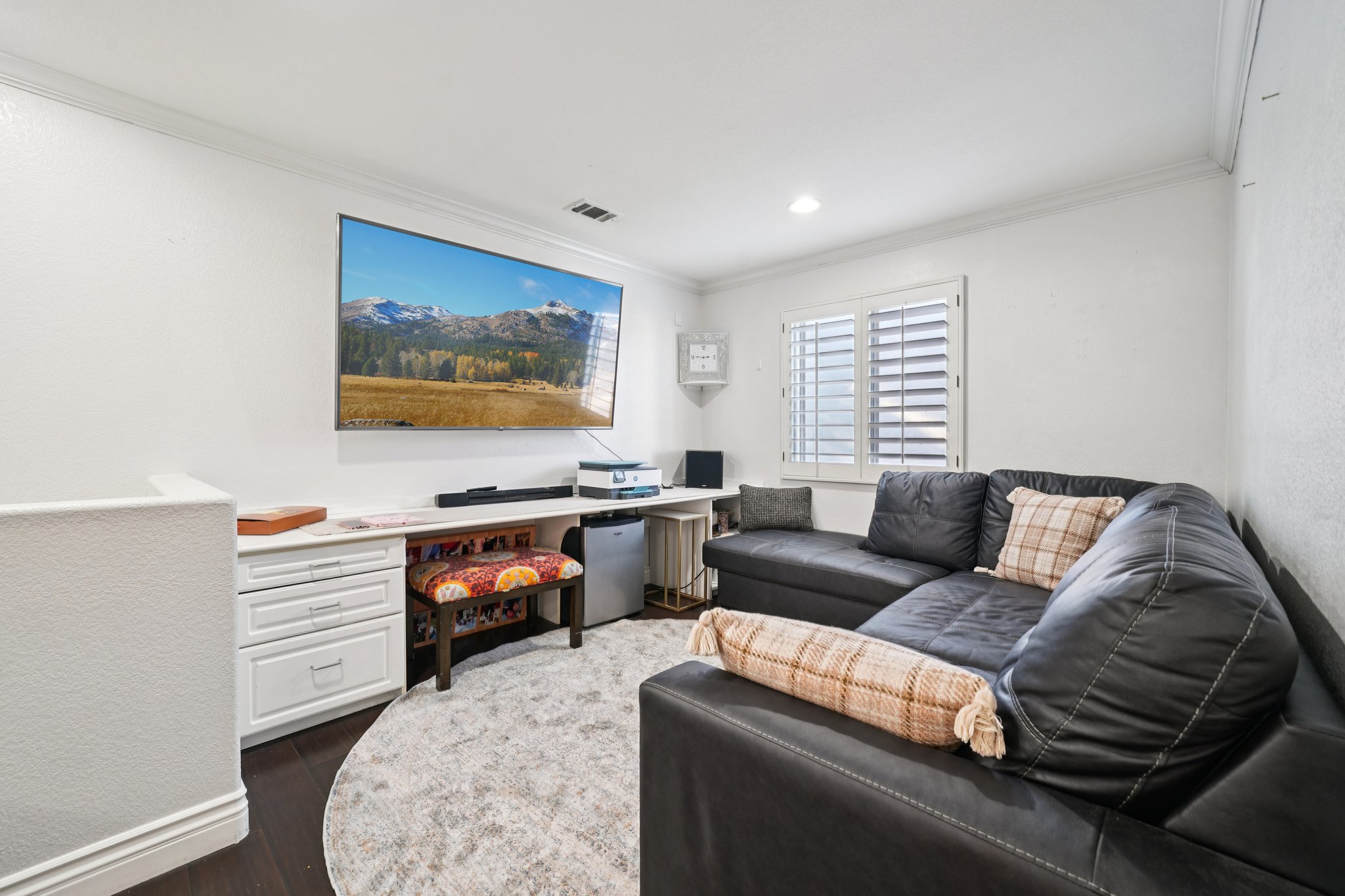 Tamarack Dr-S0902-032.jpg