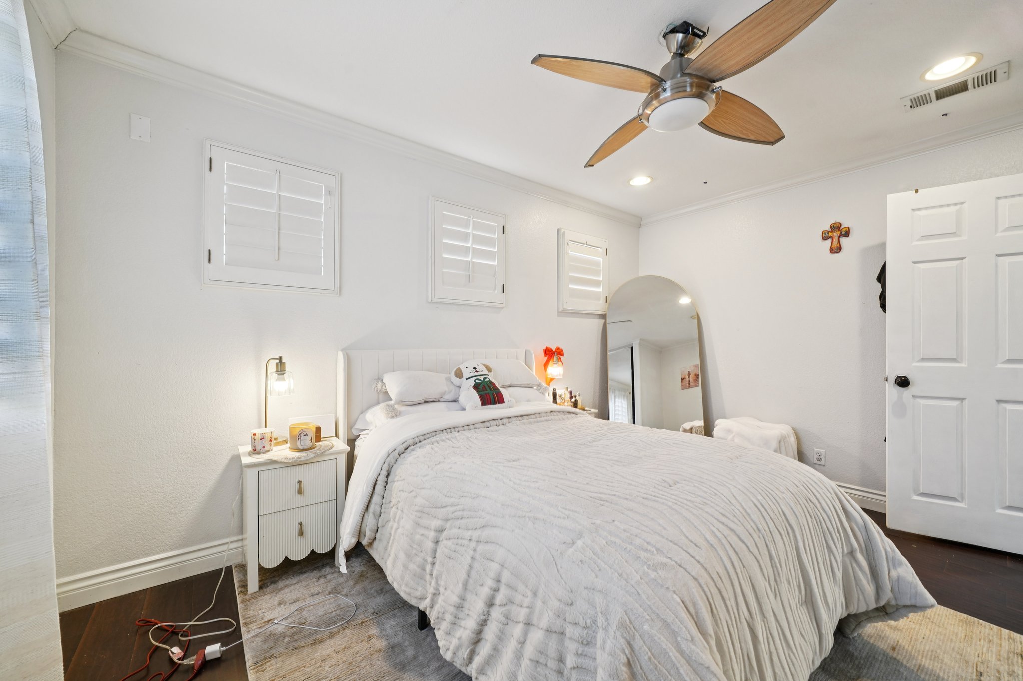 Tamarack Dr-S0902-034.jpg