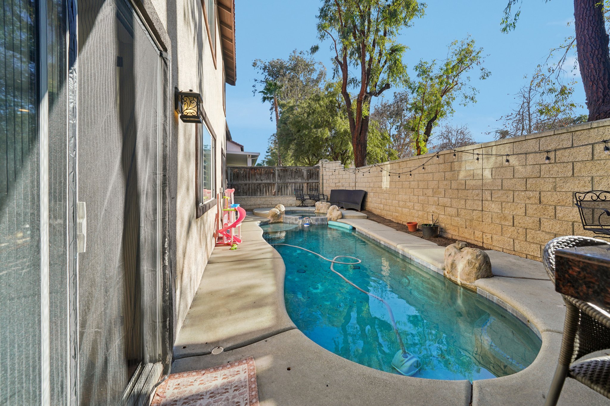 Tamarack Dr-S0902-054.jpg