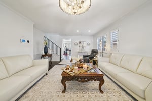 Tamarack Dr-S0902-010.jpg