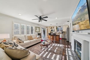 Tamarack Dr-S0902-017.jpg