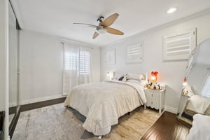 Tamarack Dr-S0902-033.jpg