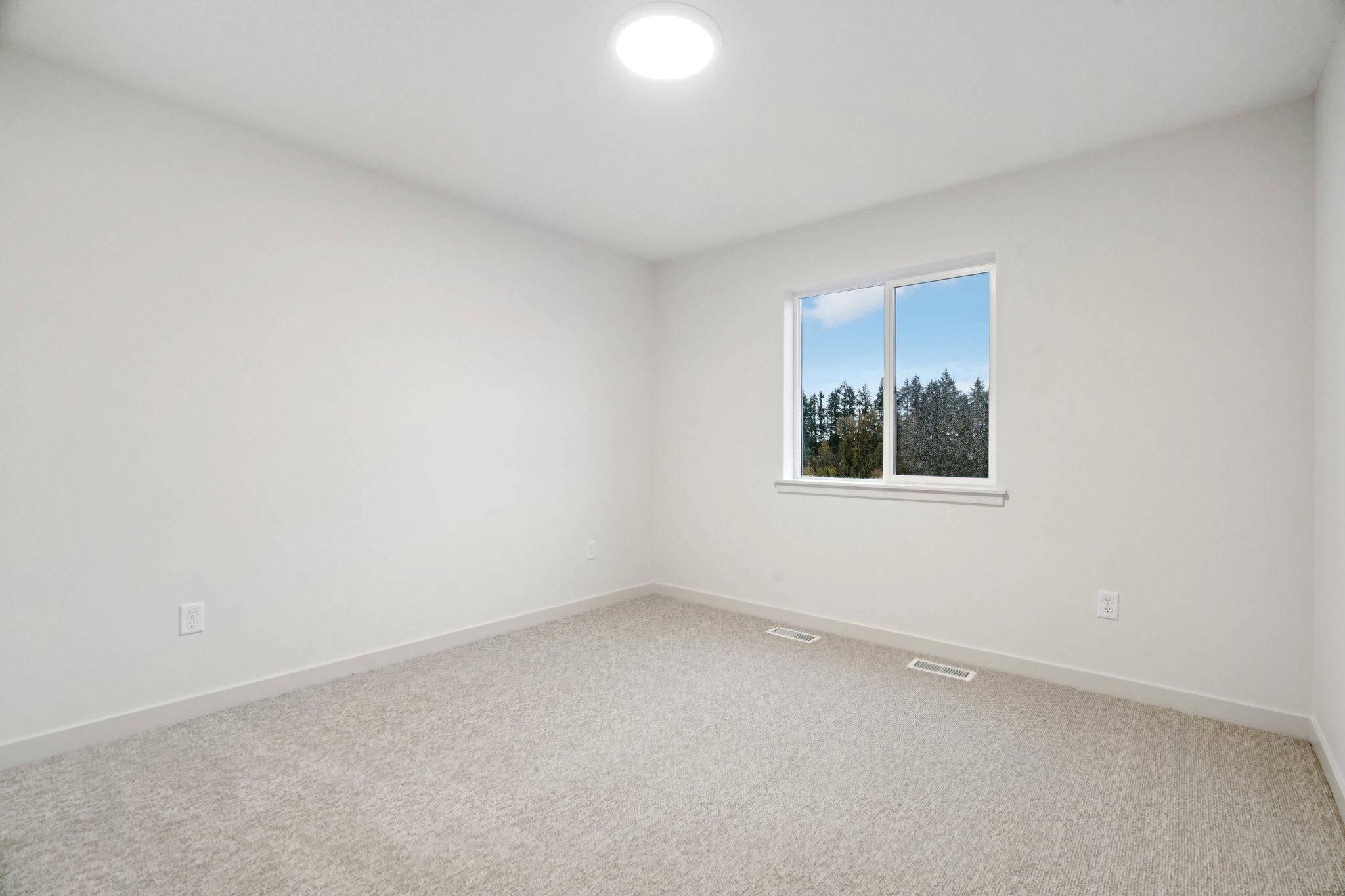 W 20th Wy-S0711-029.jpg