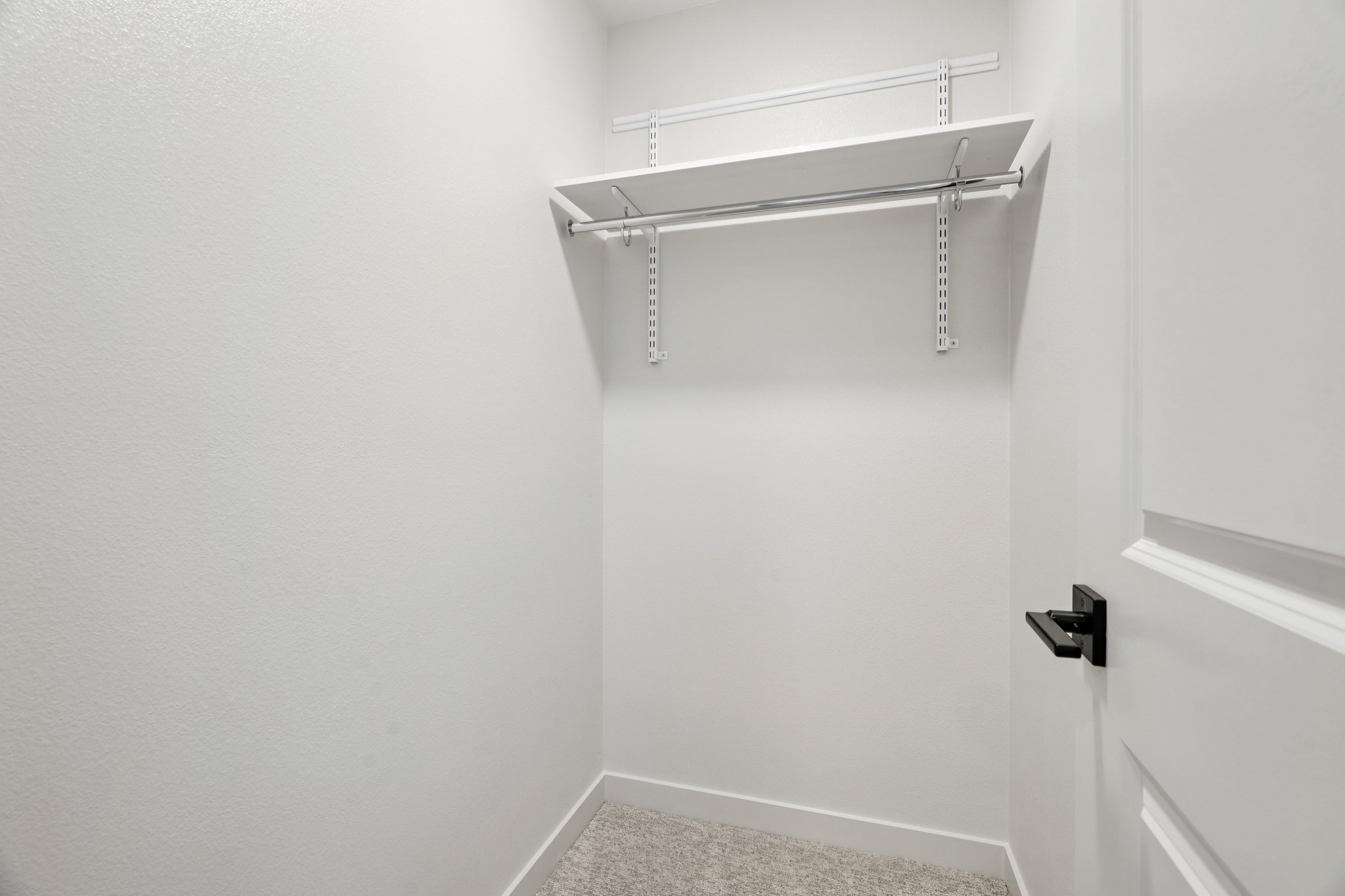 W 20th Wy-S0711-034.jpg