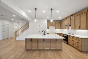 W 20th Wy-S0711-021.jpg