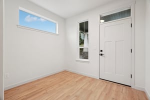 W 20th Wy-S0711-024.jpg