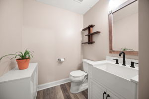  Photo 46