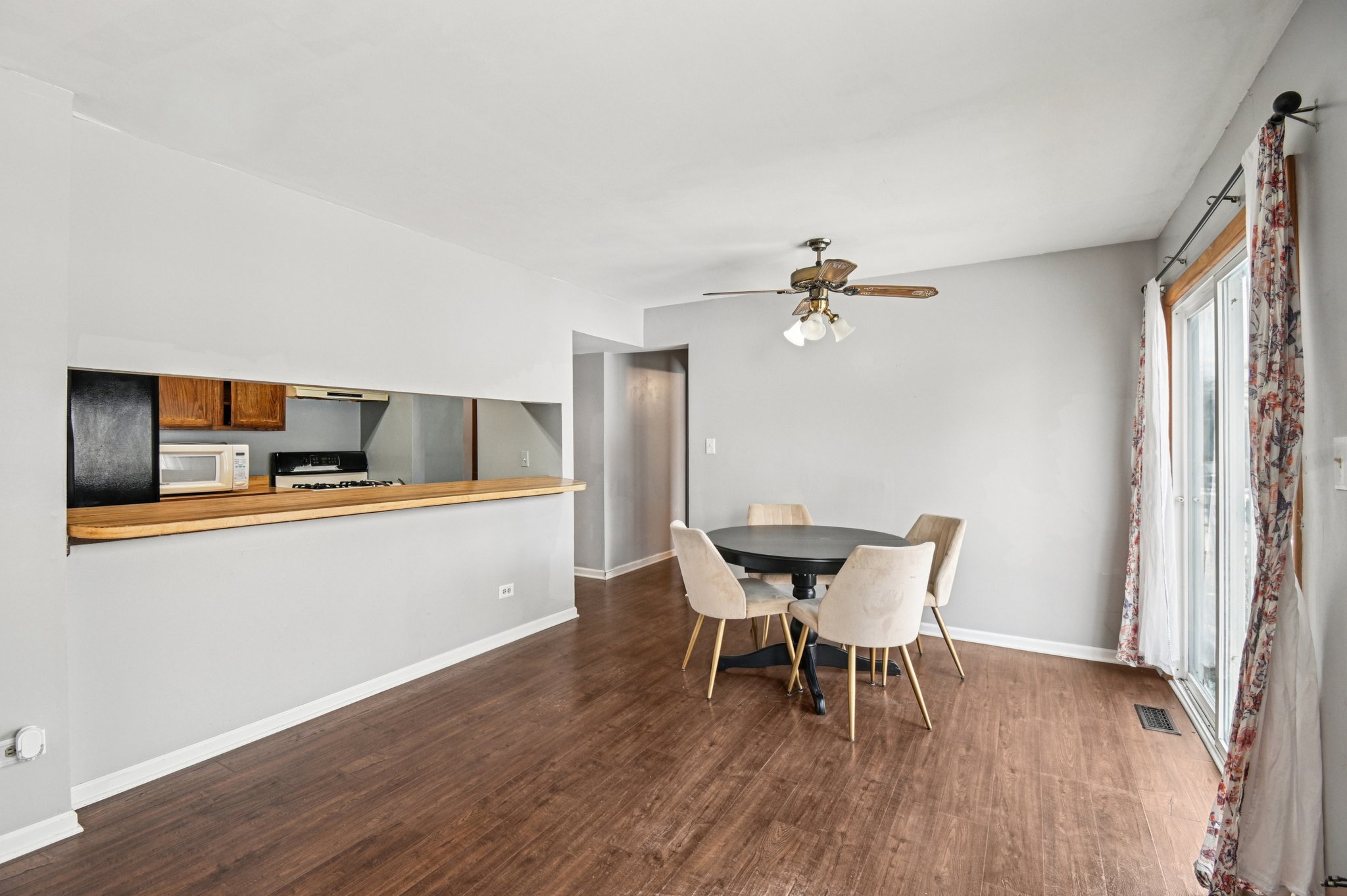 1420 Greenridge Ave-S1812-010.jpg