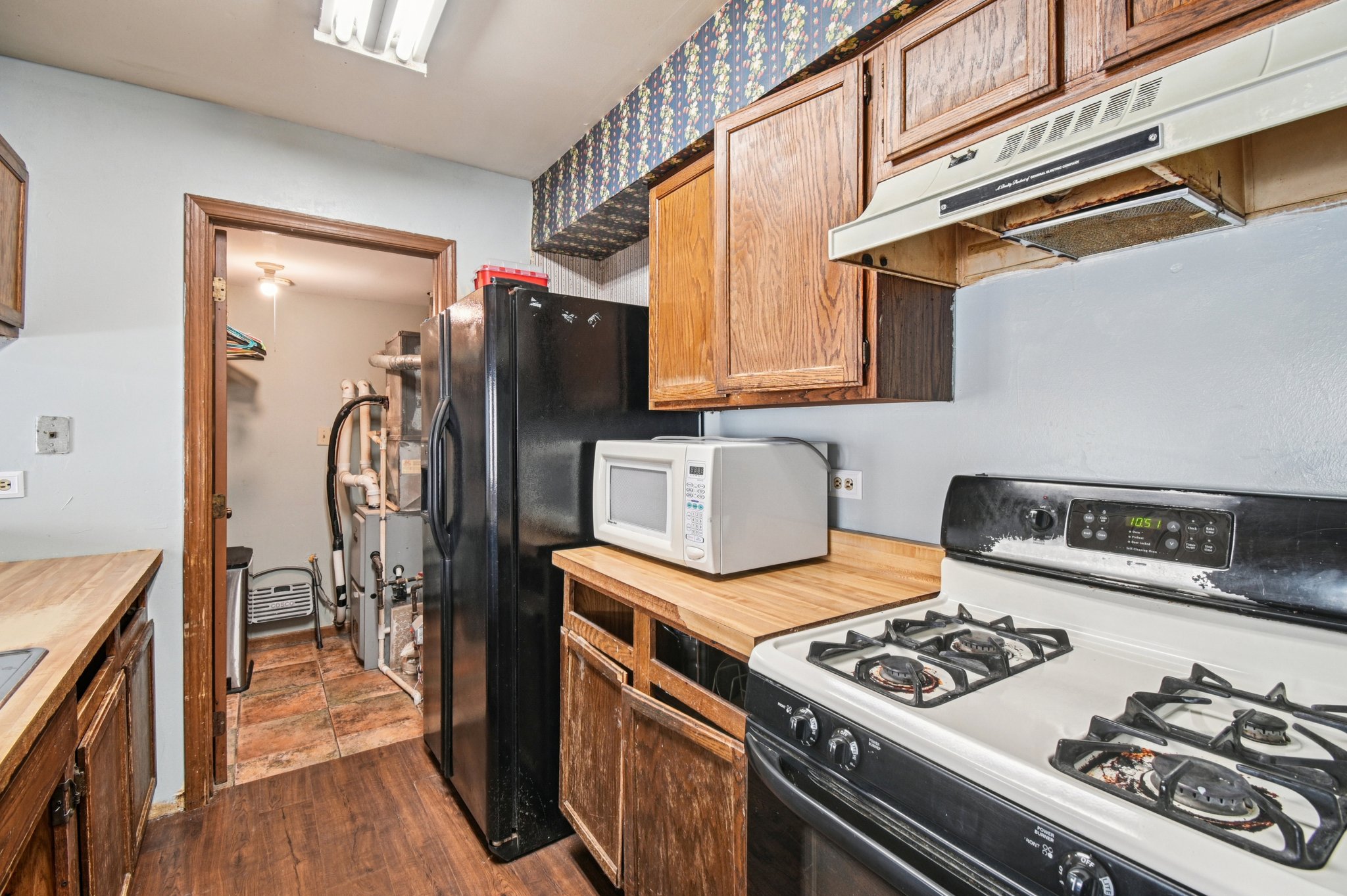 1420 Greenridge Ave-S1812-013.jpg