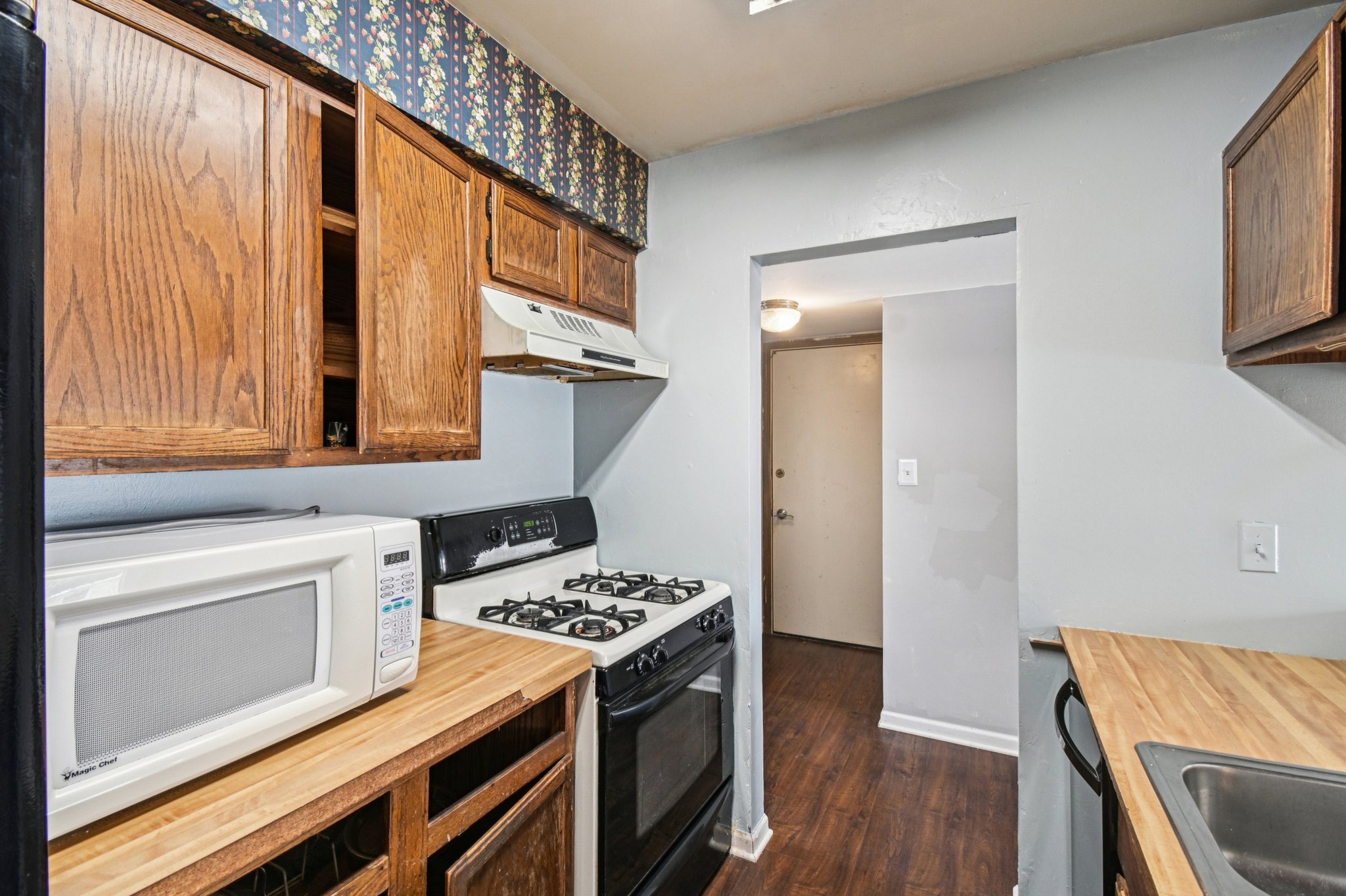 1420 Greenridge Ave-S1812-015.jpg