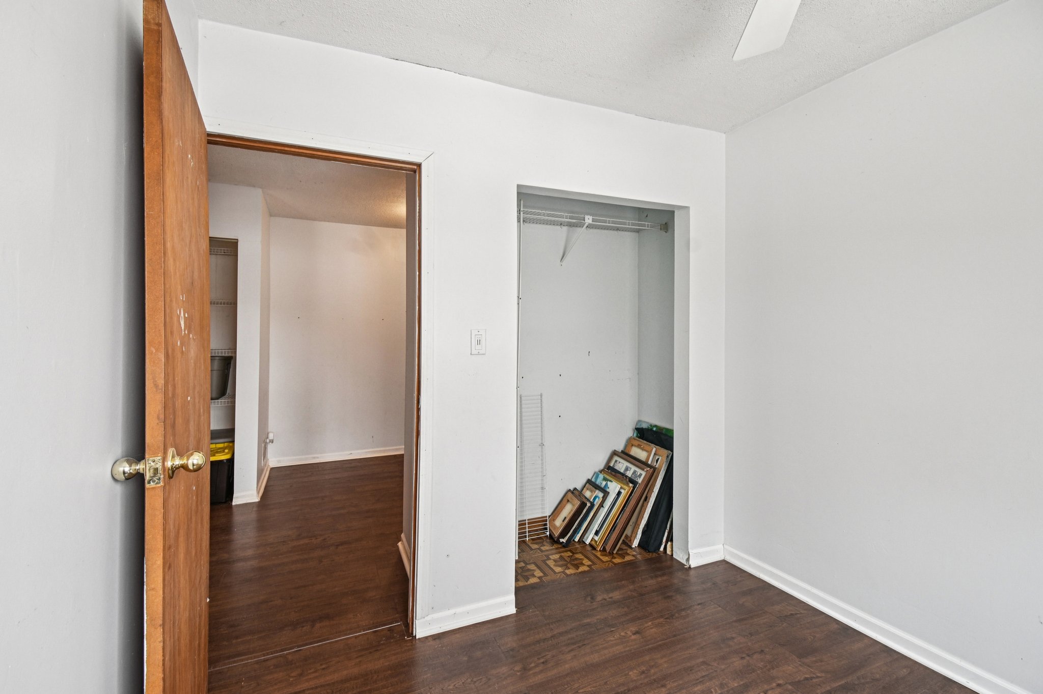 1420 Greenridge Ave-S1812-033.jpg