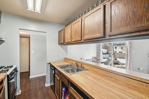 1420 Greenridge Ave-S1812-014.jpg
