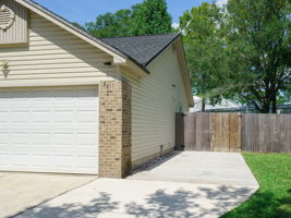  Photo 31