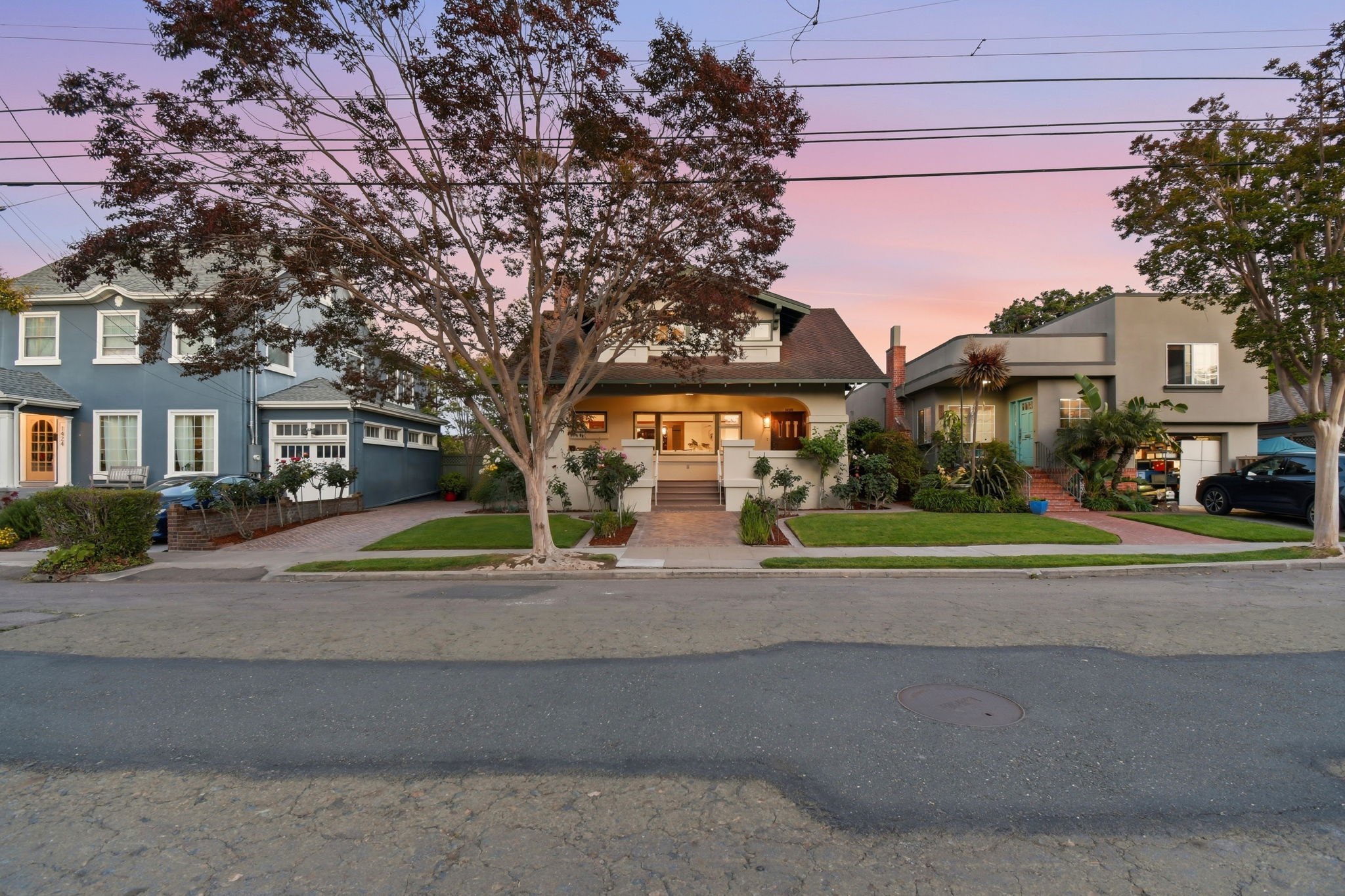 002_F8_TWILIGHT_1420 Mound St
