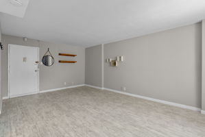 1420 N St NW #914, Washington, DC 20005, USA Photo 11