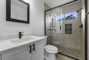 Upstairs full bathroom