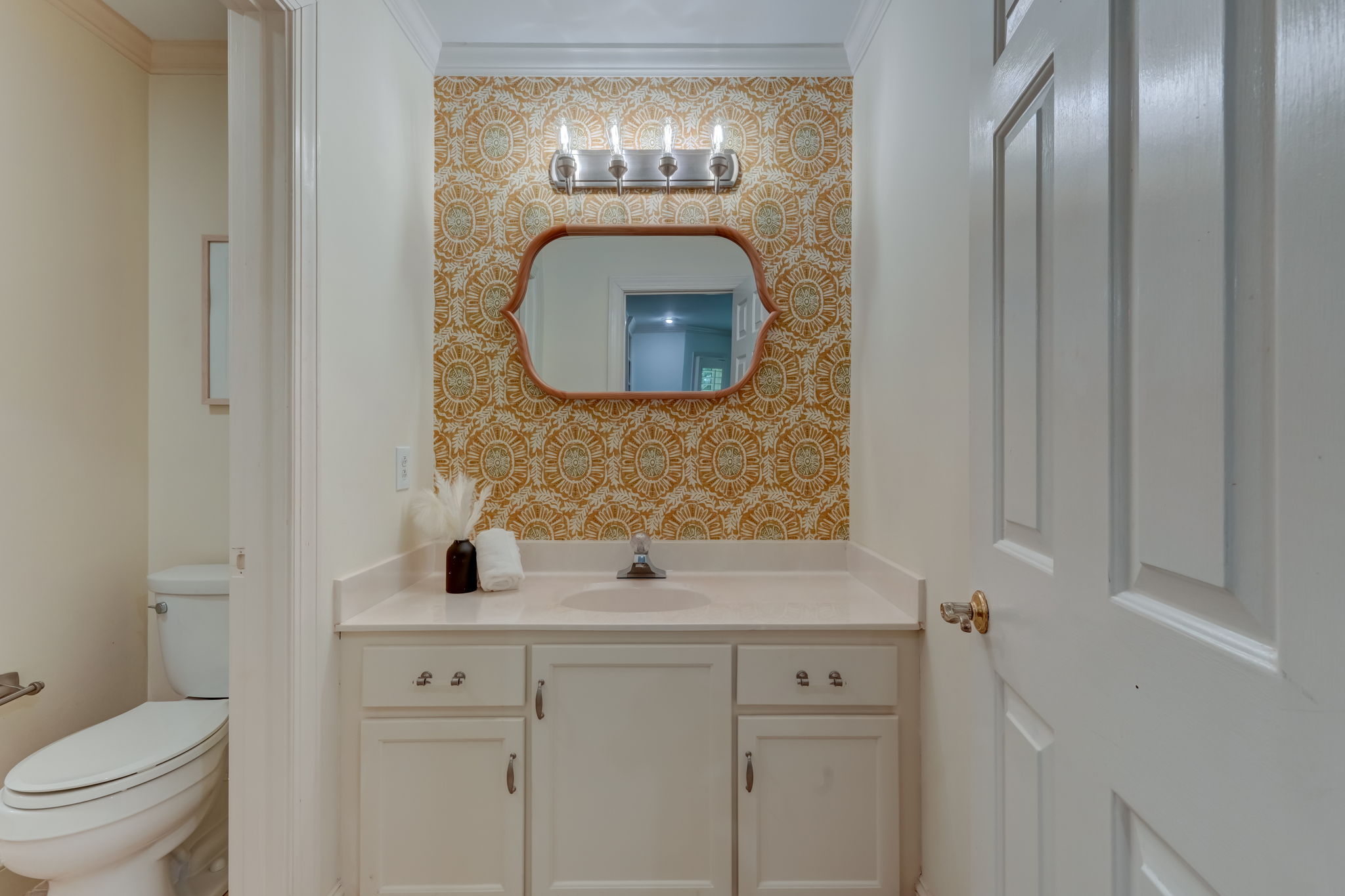 Jack & Jill Bathroom