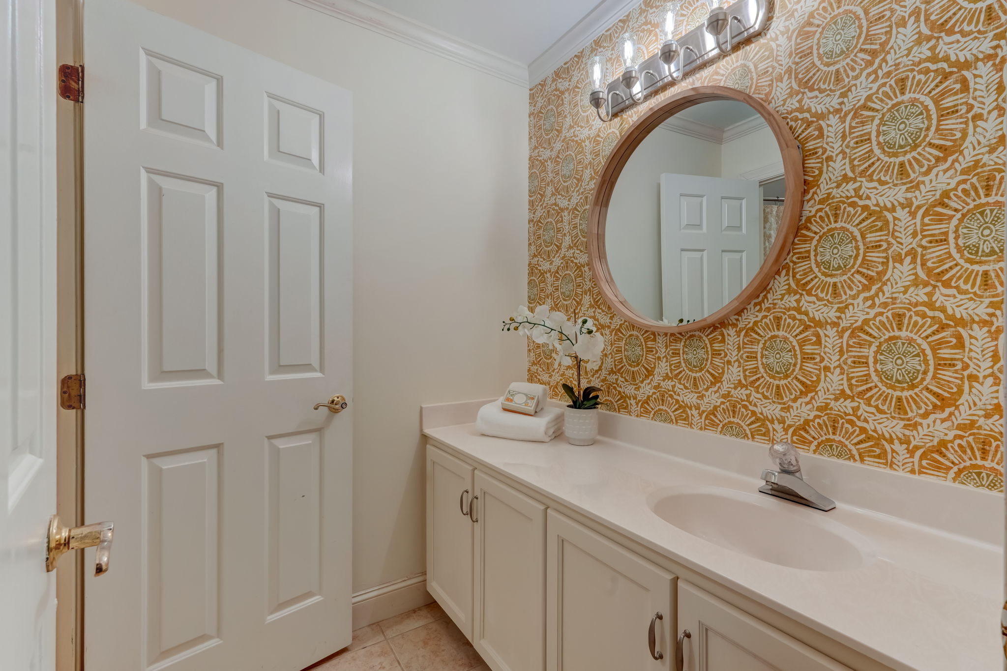 Jack & Jill Bathroom