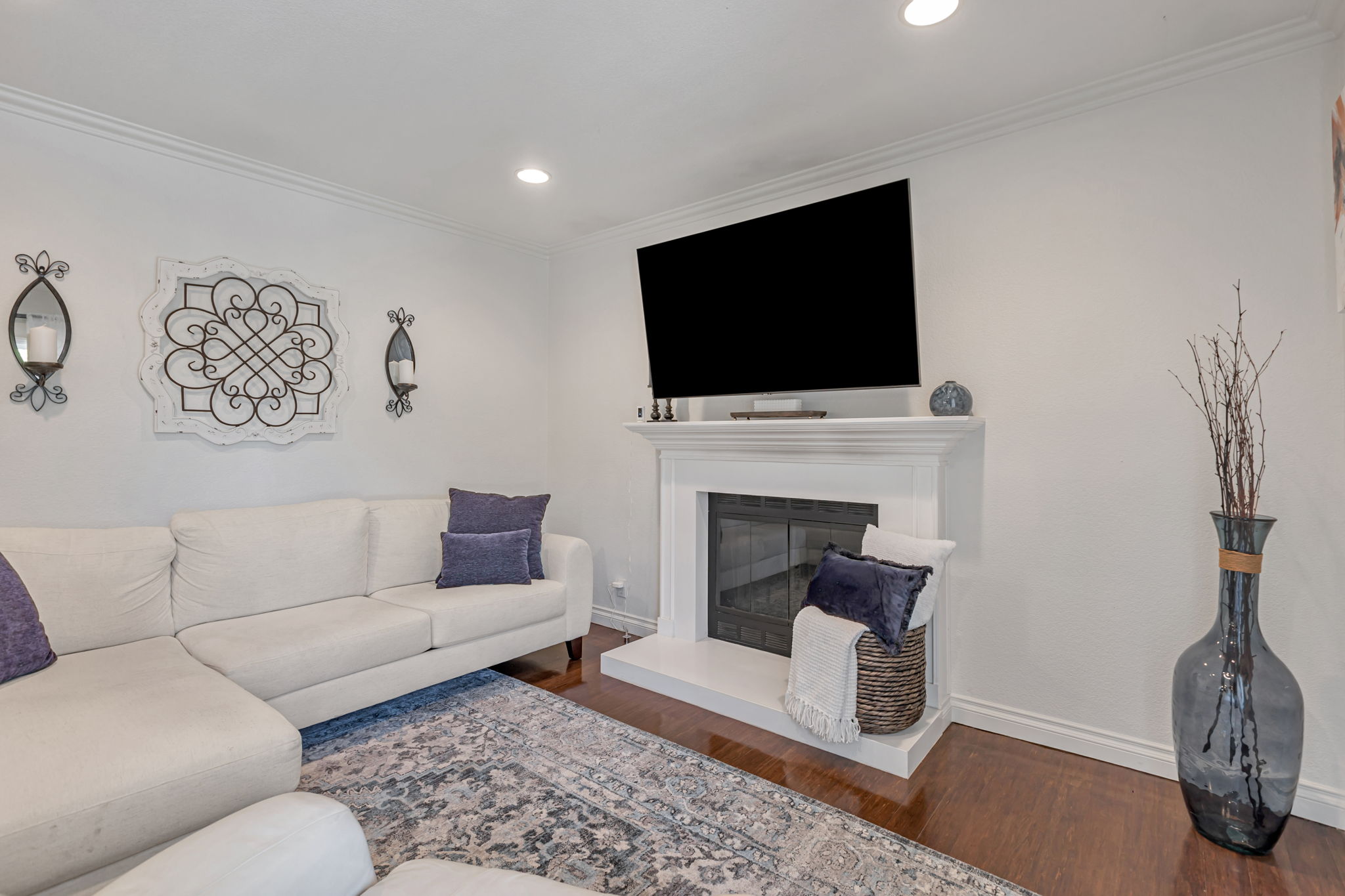010_1420 Walnut Grove Ave