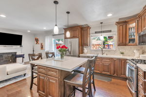 012_1420 Walnut Grove Ave