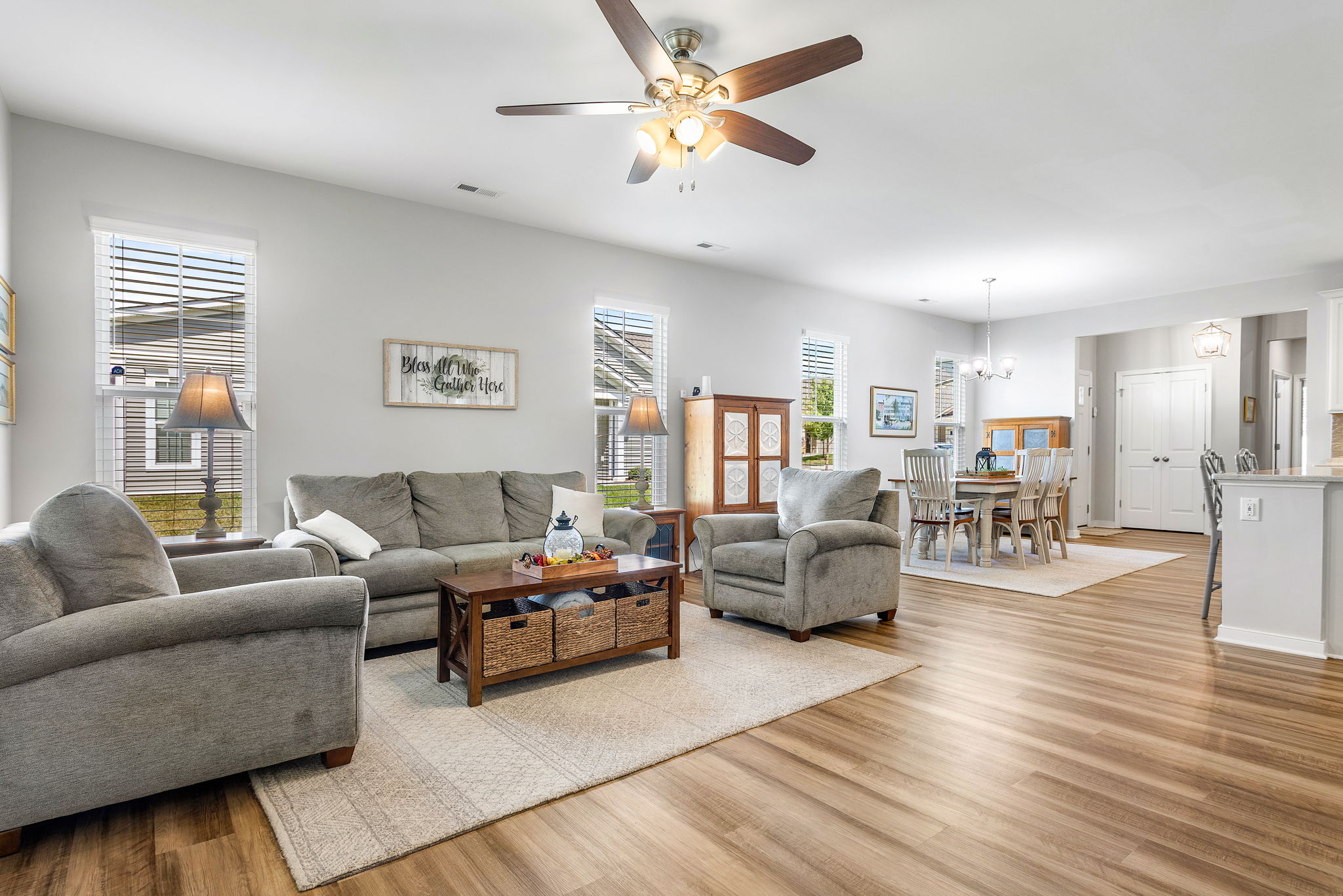 09-Living Room