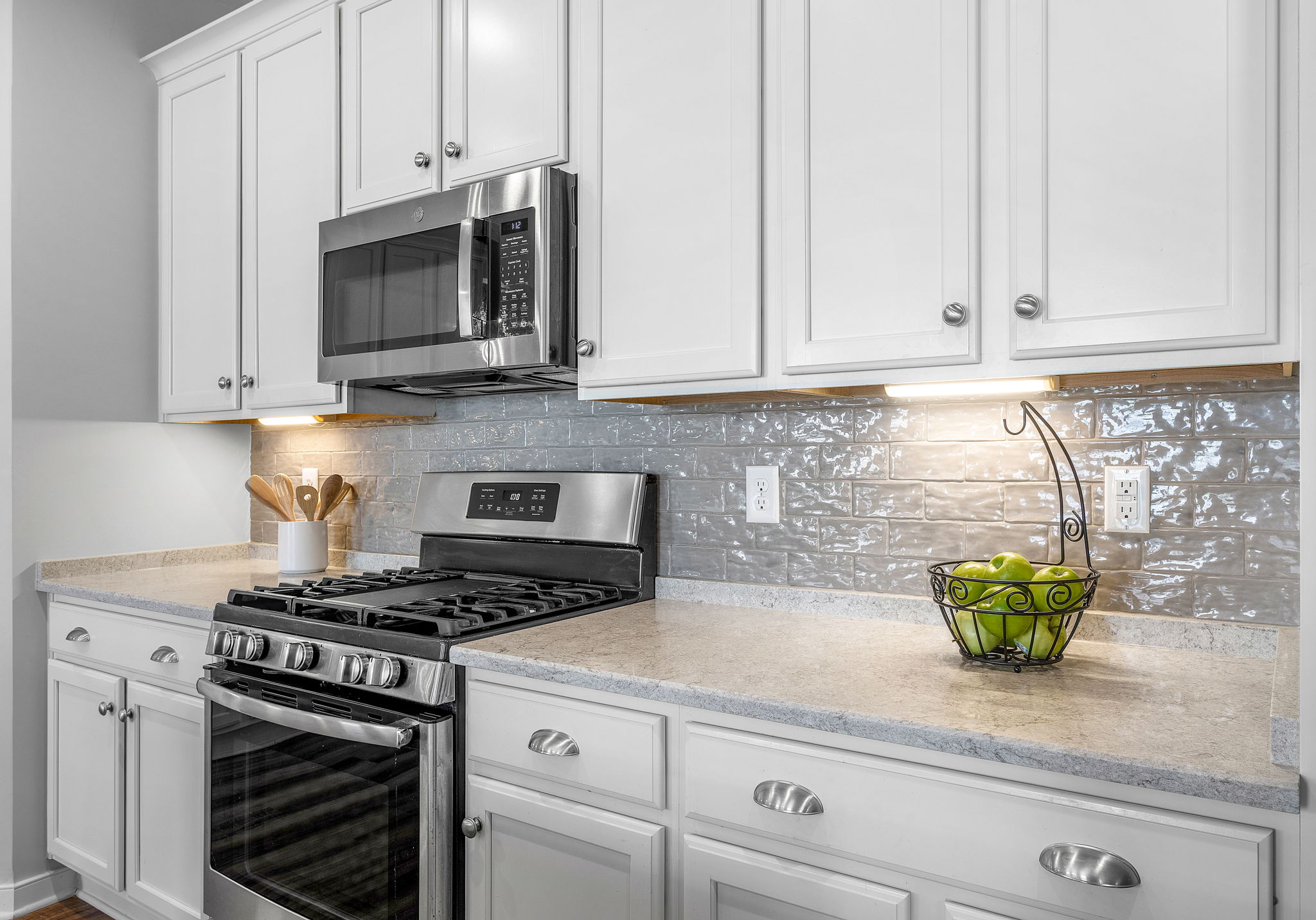 12-Kitchen