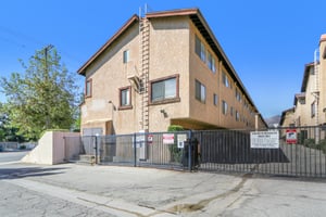 Foothill Blvd 17-S0210-002.jpg