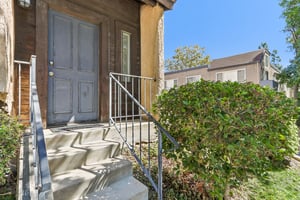 Foothill Blvd 17-S0210-004.jpg