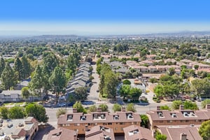 Foothill Blvd 17-S0210-030.jpg