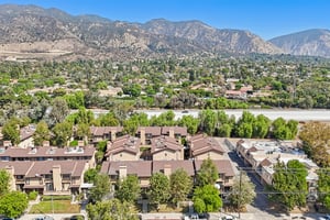Foothill Blvd 17-S0210-033.jpg