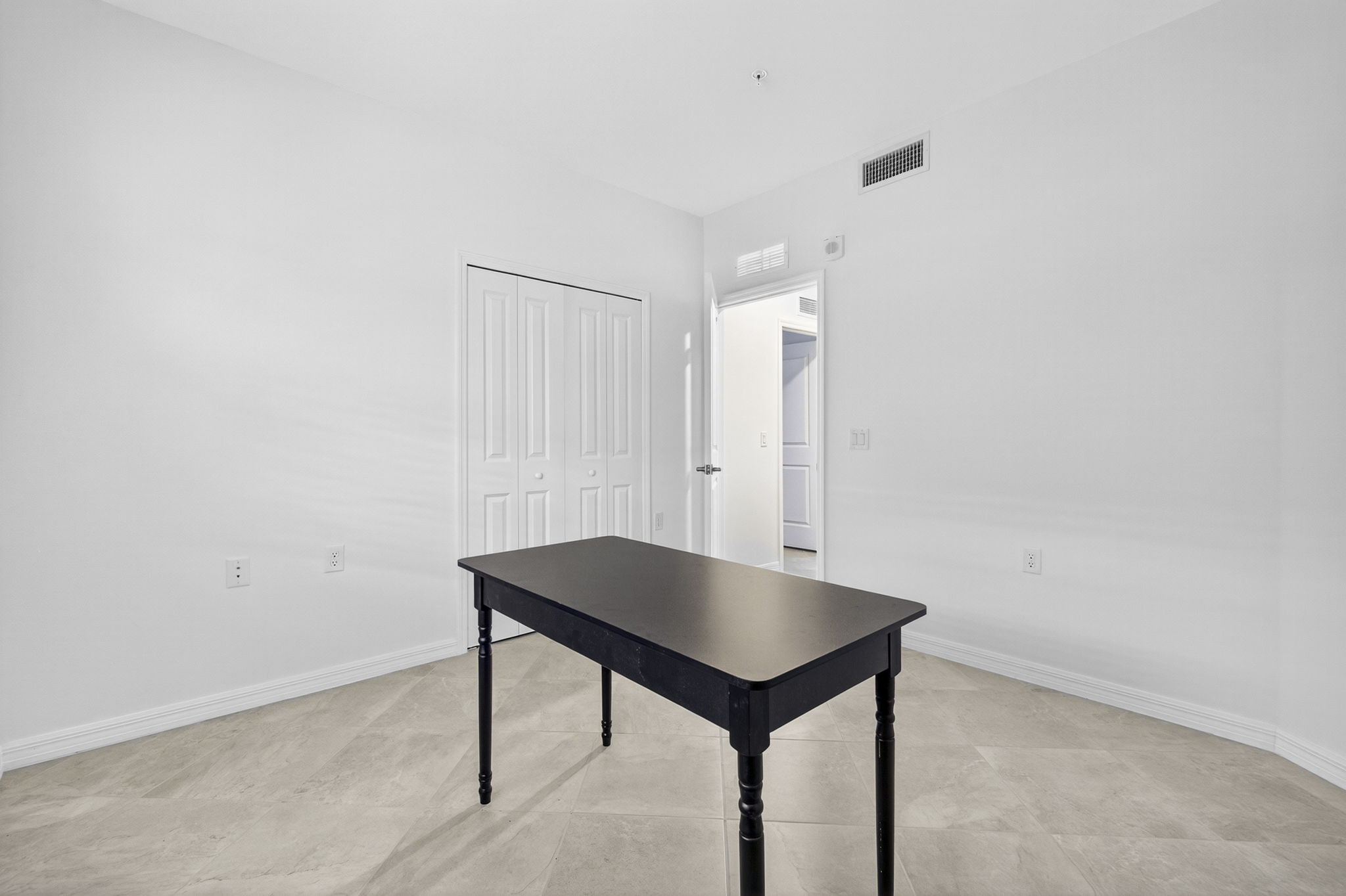 Guest Bedroom 2 - 2 of 2