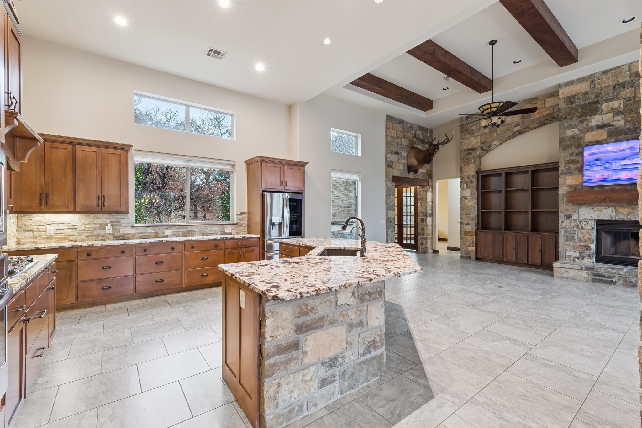 14201 Little Hickory_010 (2).jpg