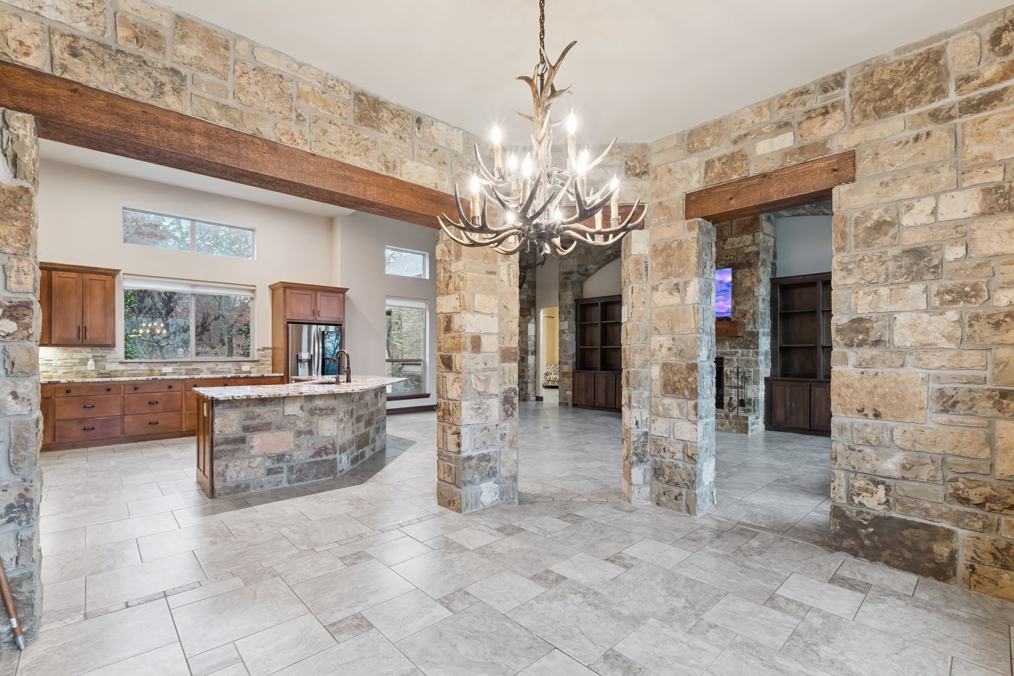 14201 Little Hickory_018 (2).jpg