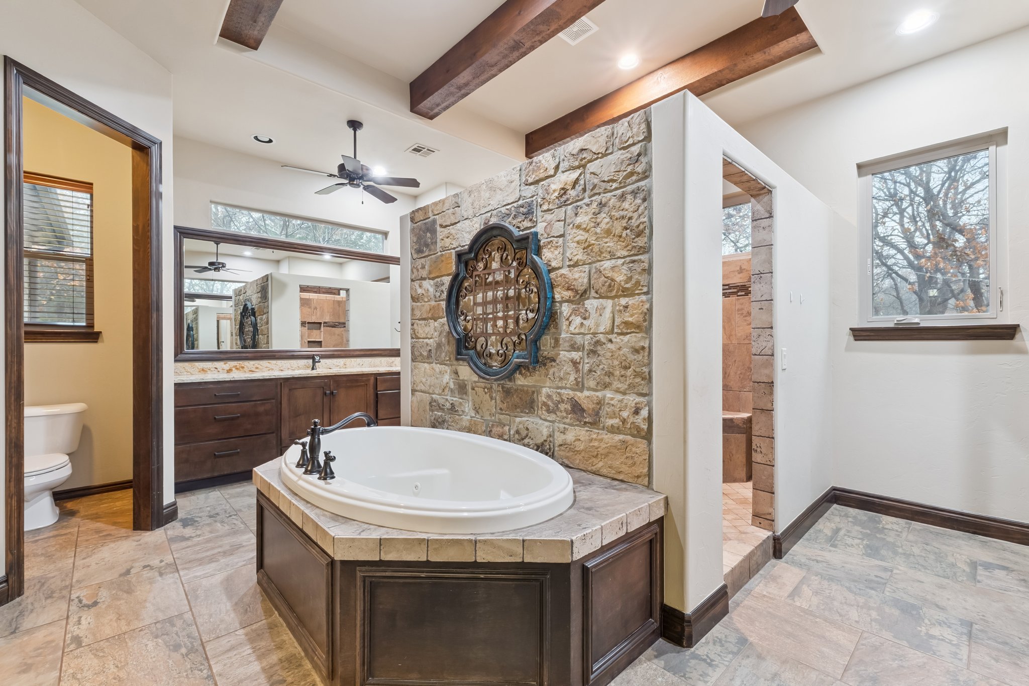 14201 Little Hickory_025 (2).jpg