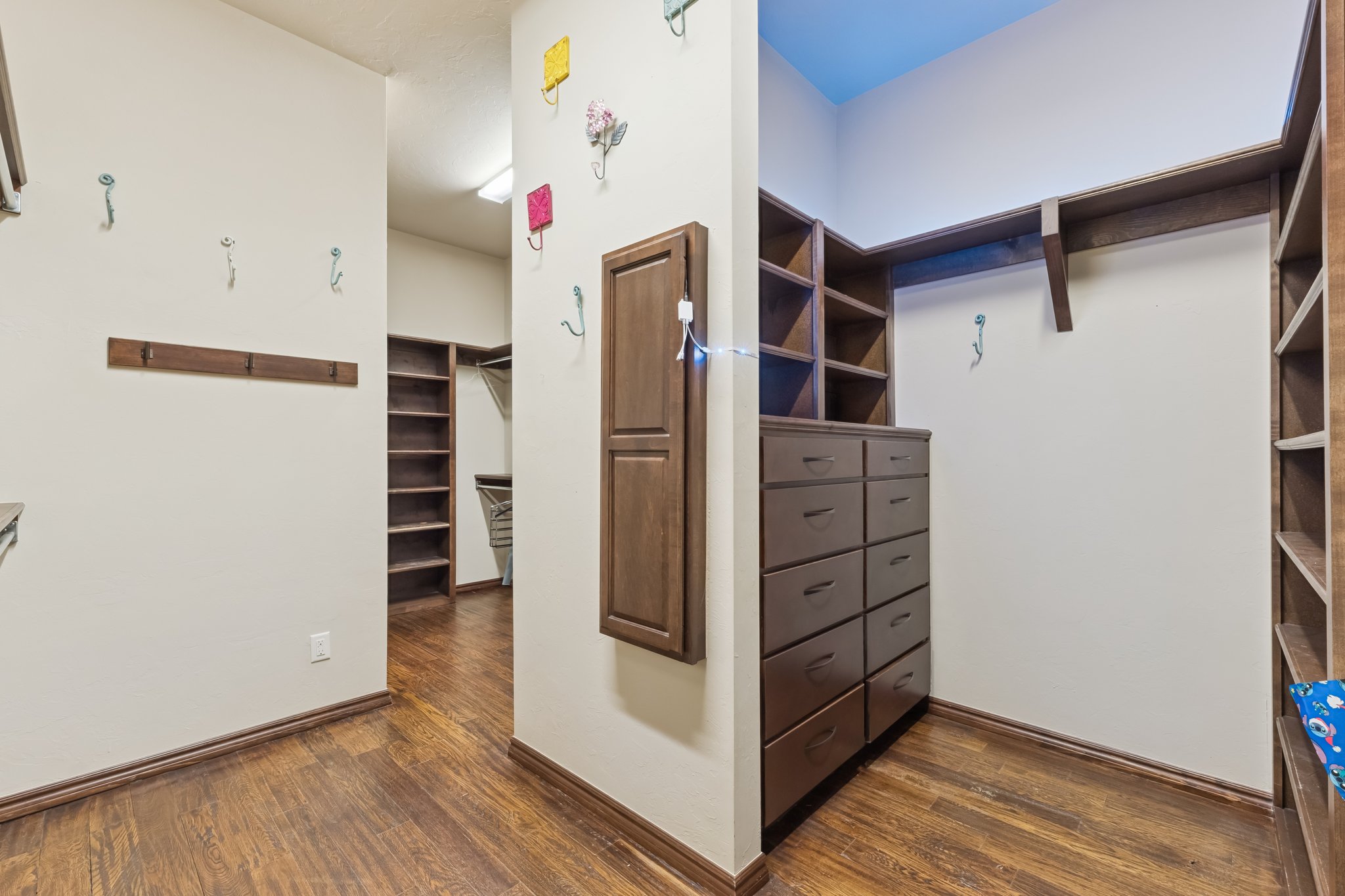 14201 Little Hickory_030 (2).jpg